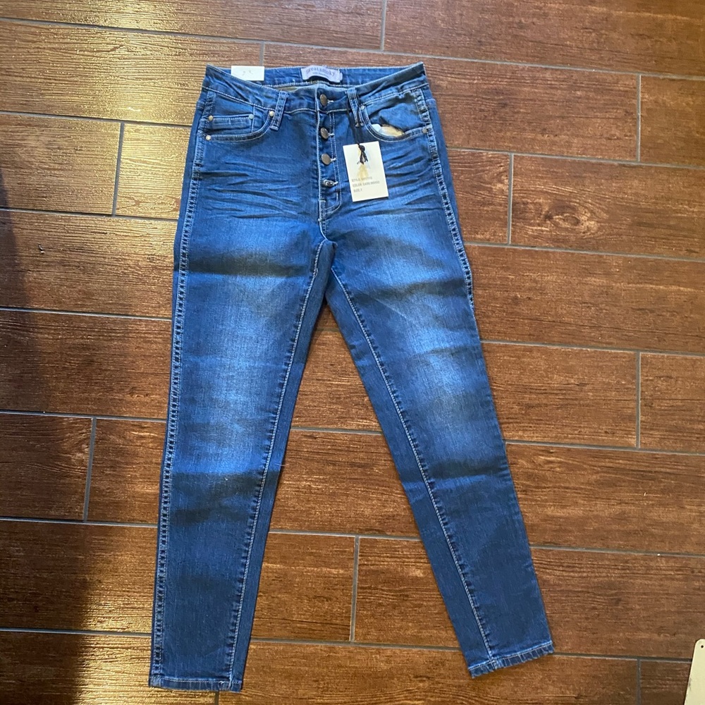 Everyday Trendy Jeans